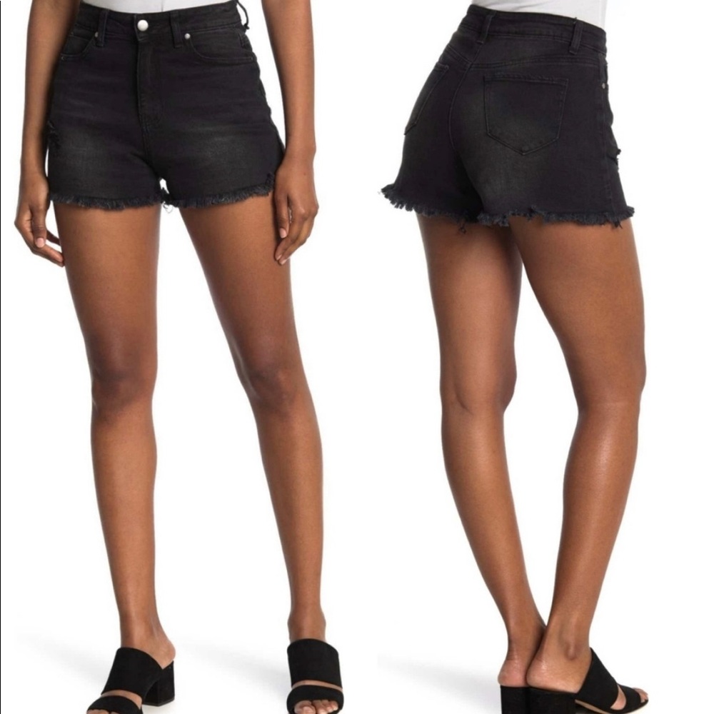 NWT Nordstrom Abound Frayed Hem Denim Shorts
